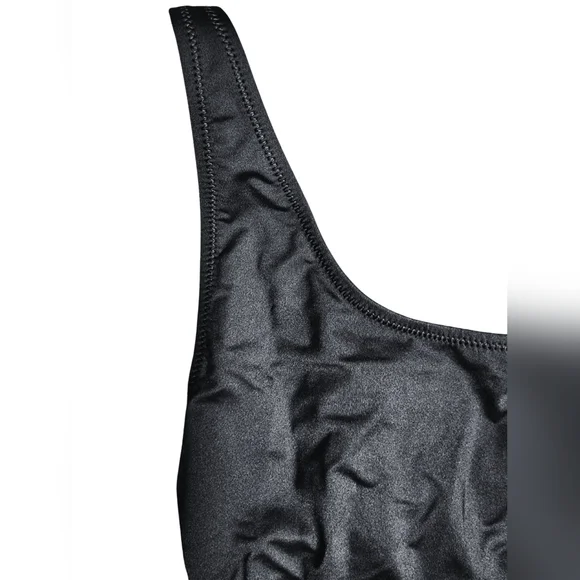 Skims Scoop Neck One Piece Swimsuit, Large NWT Black (Onyx) - Picture 3 of 6